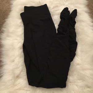 Alo Yoga scrunch pants